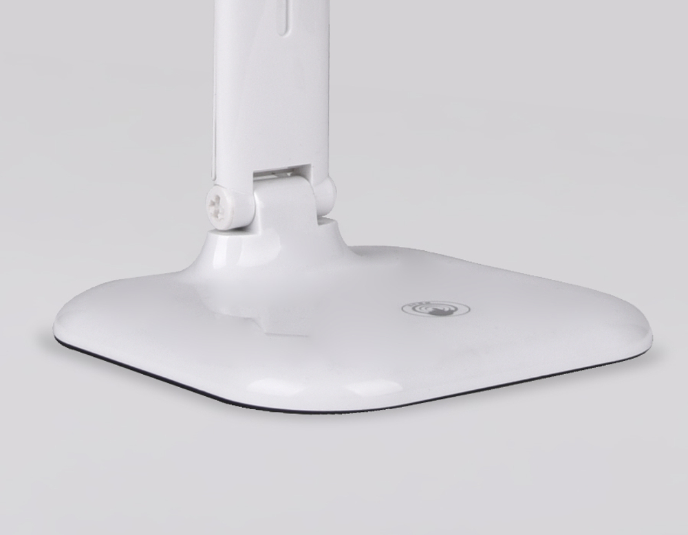 DE500 WH белый LED 4200K 9W