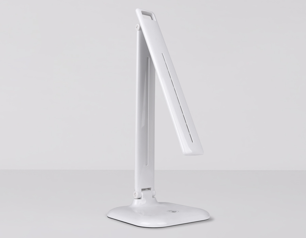 DE500 WH белый LED 4200K 9W