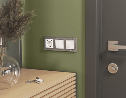 MA130010 Комплект механизма электрической розетки ALFA Белый матовый 2USB A+C 20W (быстрая зарядка) с/з QUANT (AP1300, VM160)