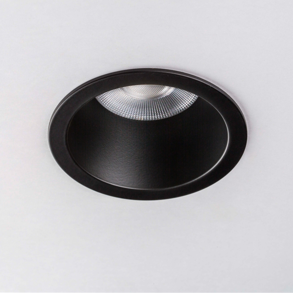 385347 Светильник CICLONE CYL 12W LED 923LM 36G ЧЕРНЫЙ 4000K IP44