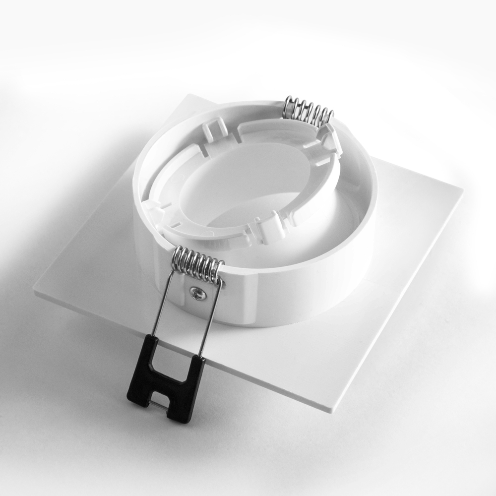 012616 Рамка (светильник) PVC д/LED-модулей 941хх и LED-ламп D50мм SINGO QUAD БЕЛЫЙ