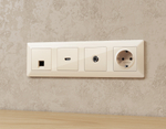 MA312010 Комплект механизма компьютерной розетки ALFA Бежевый глянец RJ-45(8P8C) CAT6 с шторкой QUANT (AP3120, VM188)