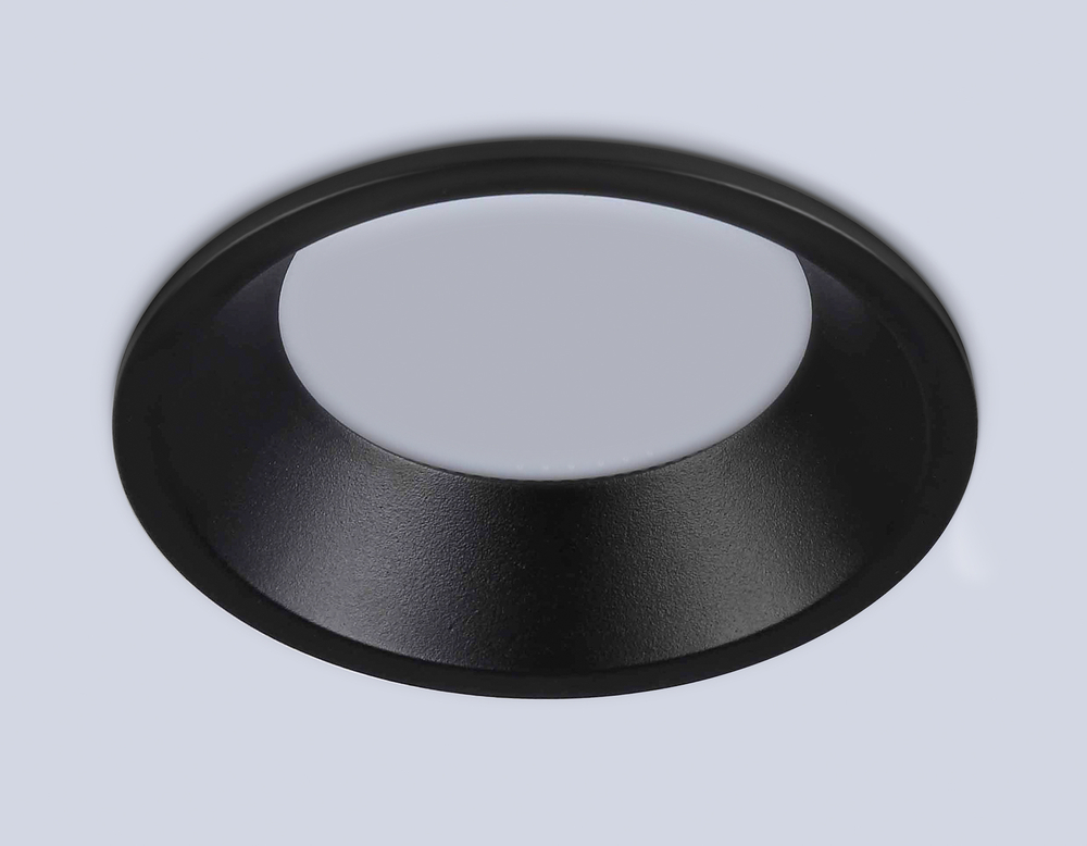 TN6759 BK черный IP44 GX53 max 15W D105*33