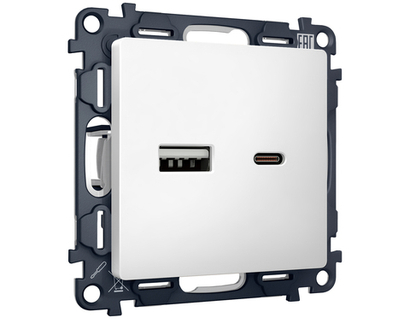 MA131010 Комплект механизма розетки ALFA Белый матовый 2USB A+C 20W (быстрая зарядка) QUANT (AP1310, VM177)