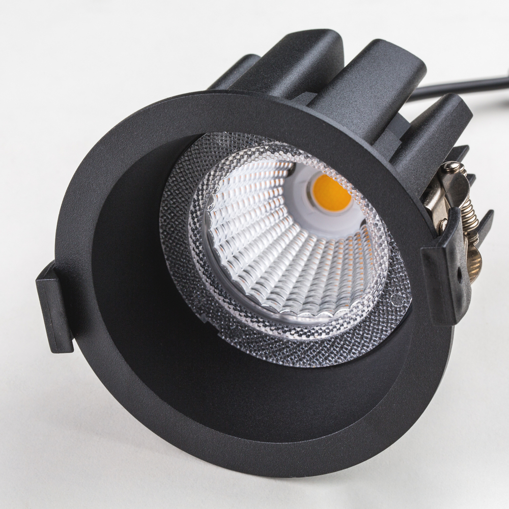 385037 Светильник CICLONE CYL 12W LED 923LM 60G ЧЕРНЫЙ 3000K IP65