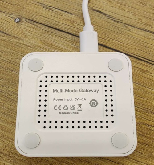 Купить 505502 Шлюз MULTI-MODE LIGHTSTAR к 205ххх(TETA)  APP для PRO БЕЛЫЙ