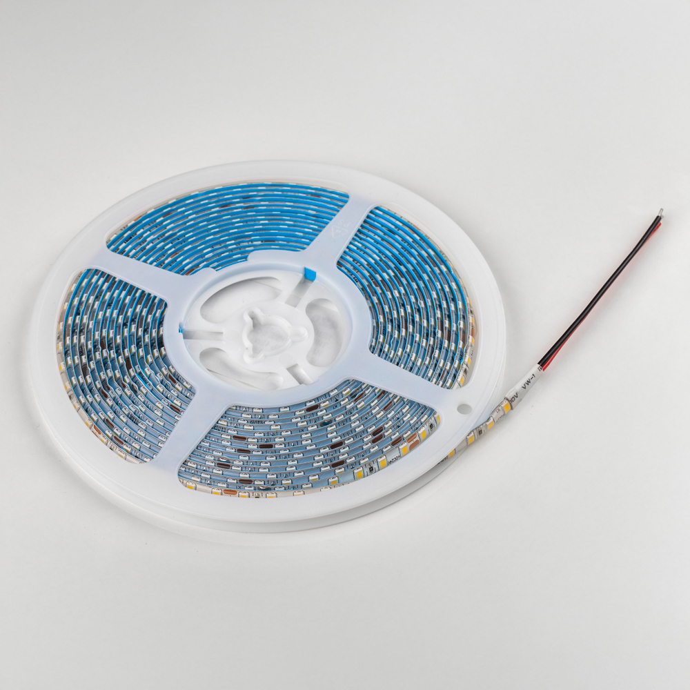 420554 Лента LIGHTSTAR LED 24V 12W 120leds/M 1500LM/M 4000K IP65 1шт = 5м