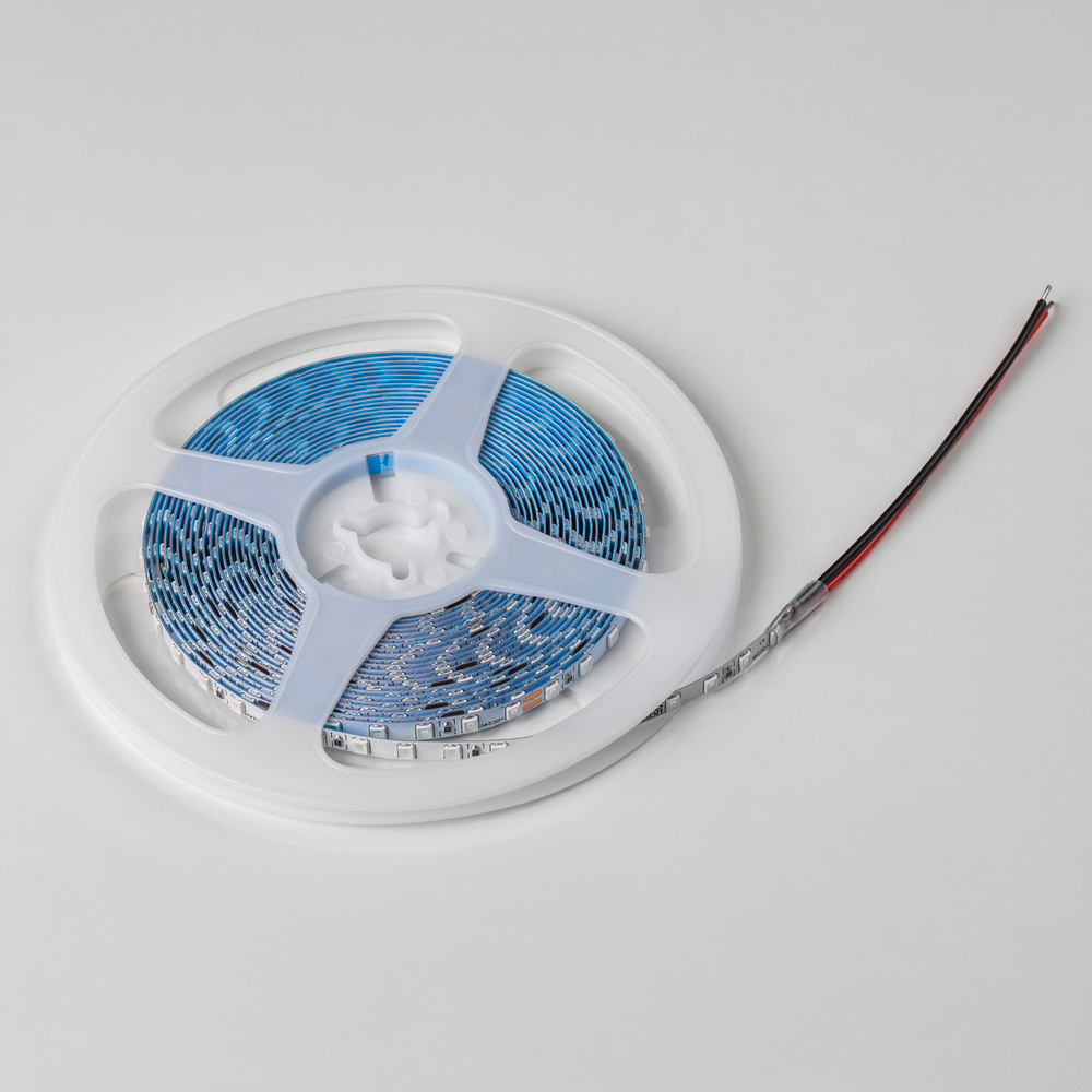 420511 Лента LIGHTSTAR LED 24V 12W 120leds/M 1600 LM/M красный IP20 1шт = 5м
