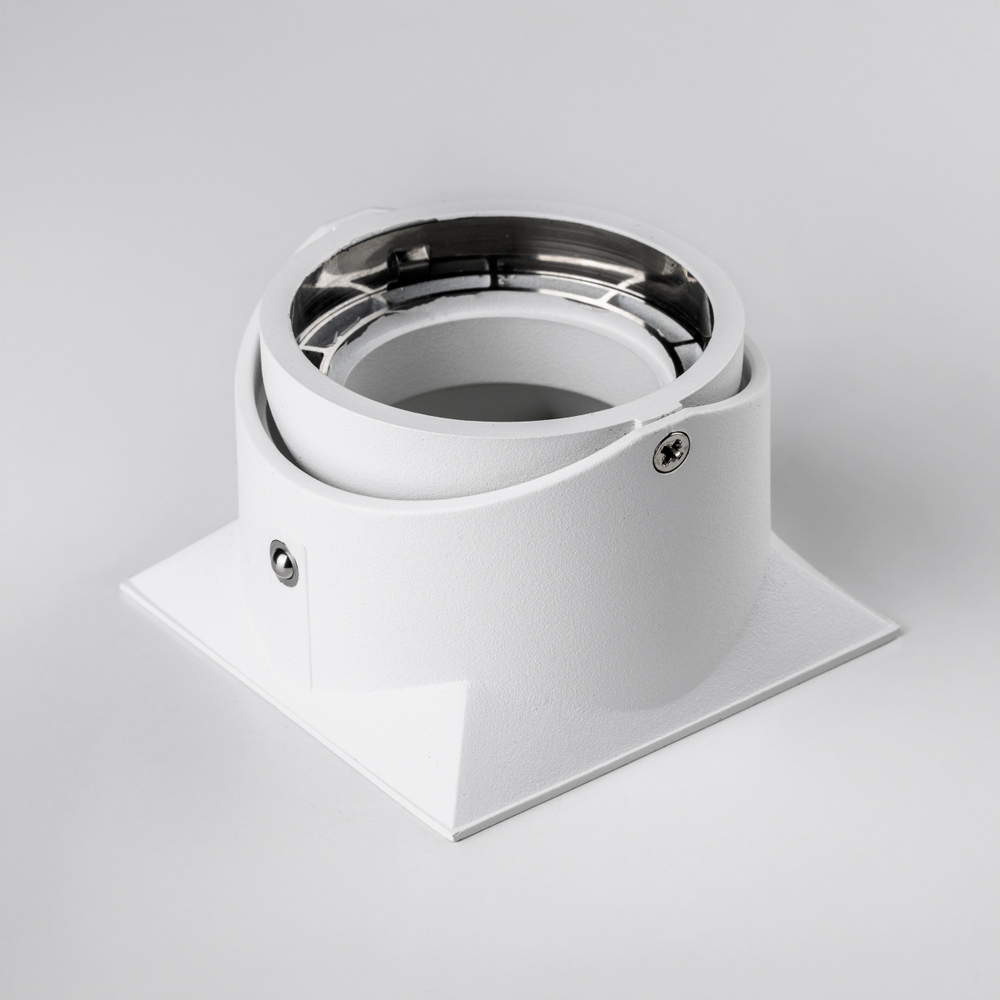 075246 Вставка квадратная поворотная STELLA BASE к 07505x/07507x с углом наклона 30G и вращением на 360G БЕЛЫЙ МАТОВЫЙ