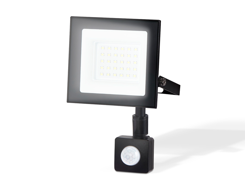 ST8113 BK черный IP65 LED 6500K 30W 134*116*26