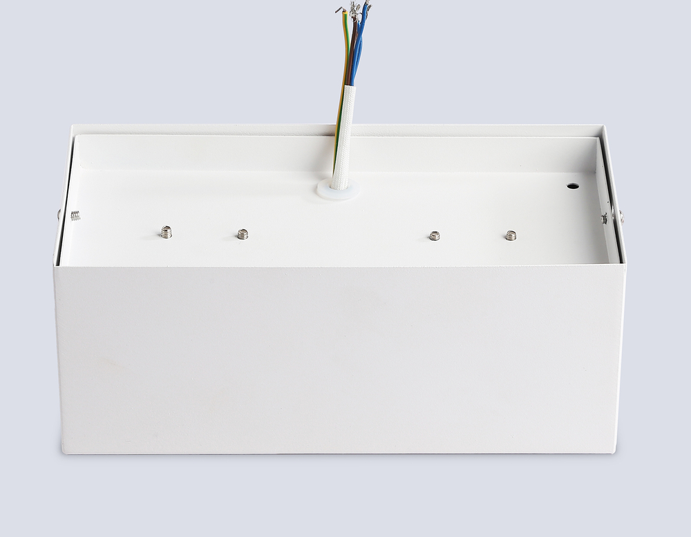 TN6534/2 WH белый IP44 GX53/2 200*100*80