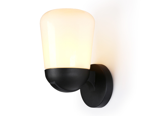 Купить ST2083 BK/FR черный/белый матовый IP54 E27 max 40W 260*150*185