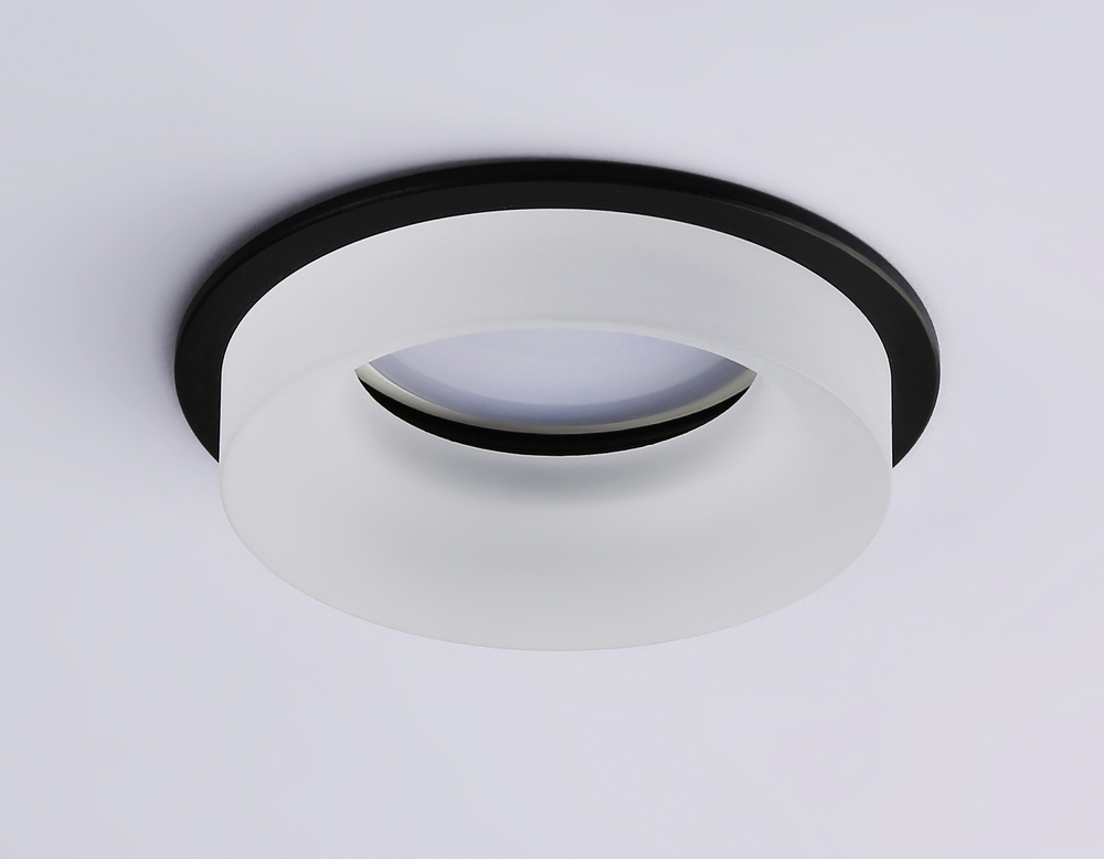 TN1303 BK/FR черный/белый матовый MR16 GU5.3 D80*42