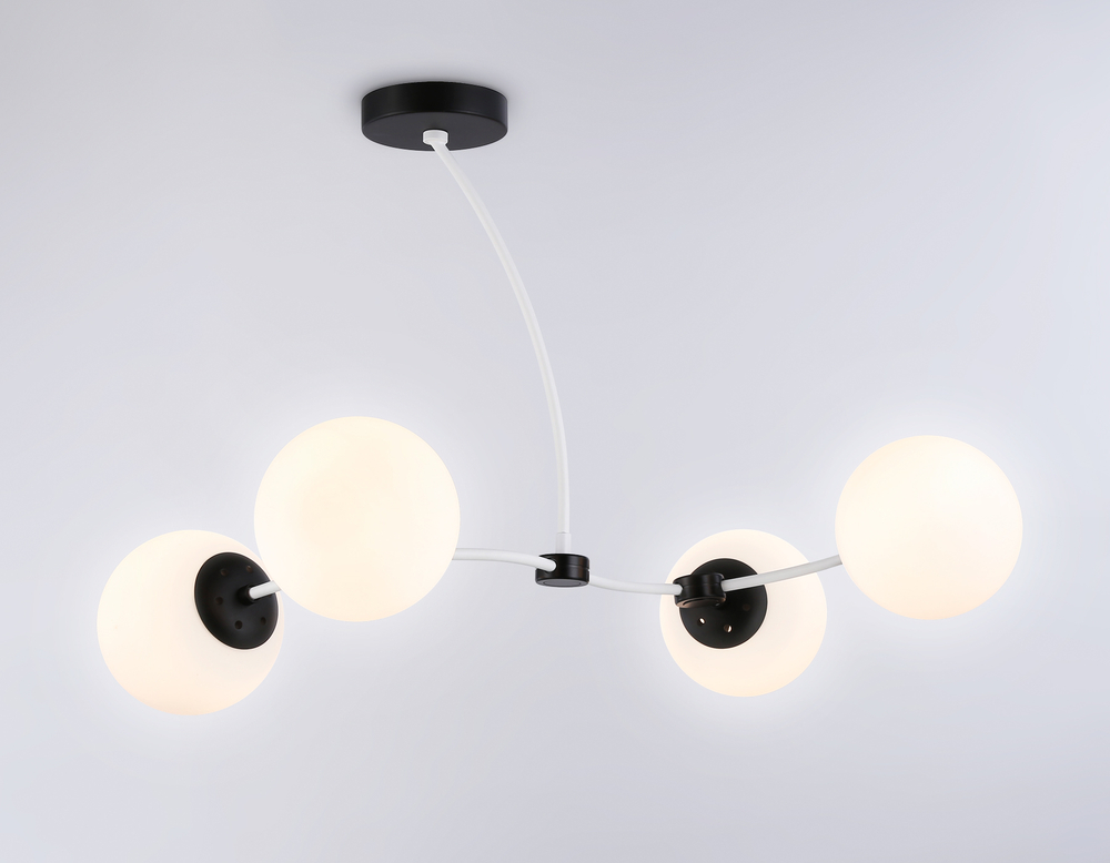 TR2542/4 WH/BK белый/черный E27/4 max 60W 700*450*450