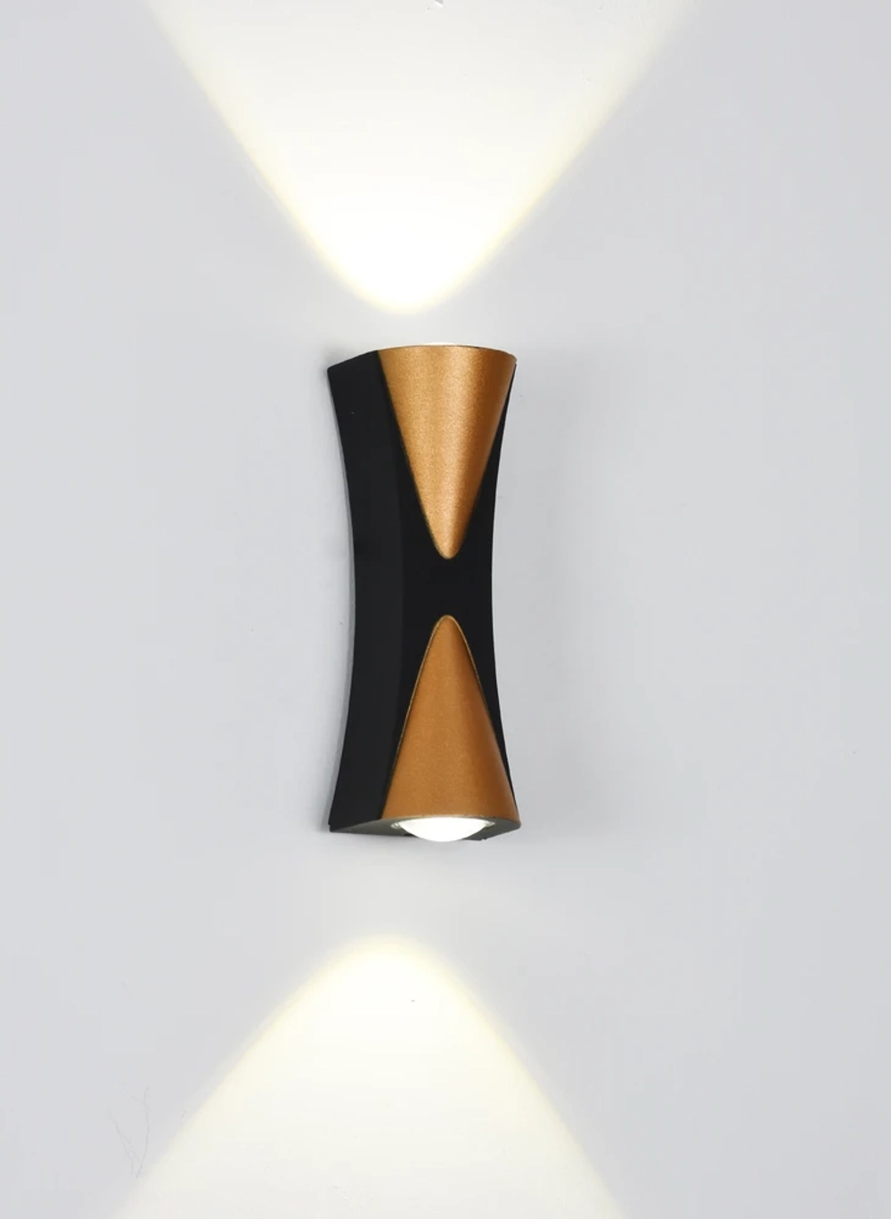 Настенный светильник Arte Lamp GUDJA A6026AP-10BK