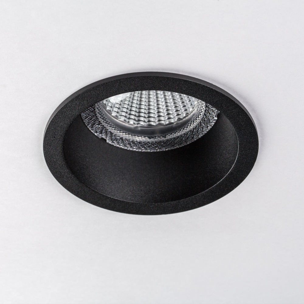 385047 Светильник CICLONE CYL 12W LED 923LM 60G ЧЕРНЫЙ 4000K IP65
