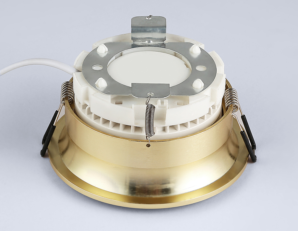 TN6755 BR латунь IP44 GX53 max 15W D105*33