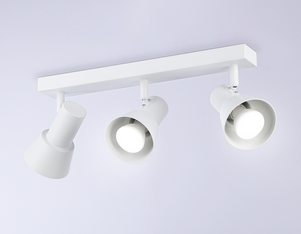 TA13119/3 WH белый GU10/3 max 12W 470*85*150