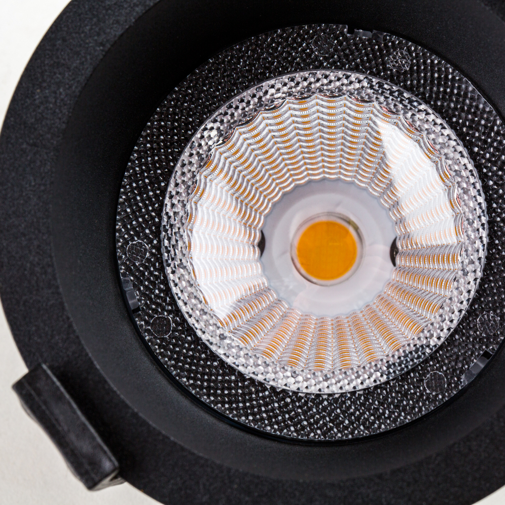 385047 Светильник CICLONE CYL 12W LED 923LM 60G ЧЕРНЫЙ 4000K IP65