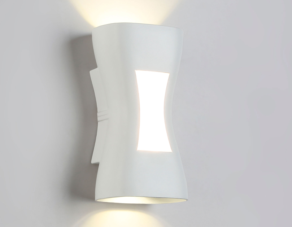 ST4527 WH белый LED 4200K/3000K 6W IP54 150*80*55
