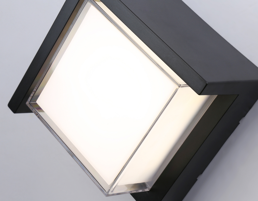ST5233 BK черный IP65 LED 4200K 12W 220*220*100