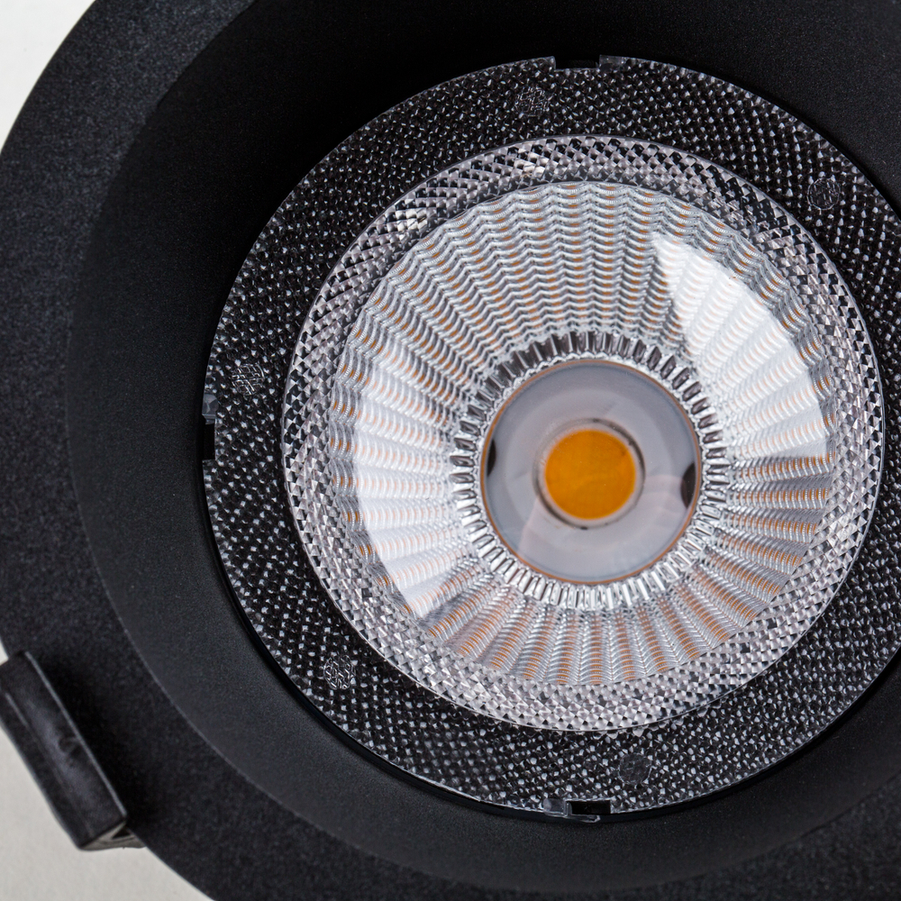385137 Светильник CICLONE CYL 18W LED 1456LM 60G ЧЕРНЫЙ 3000K IP65