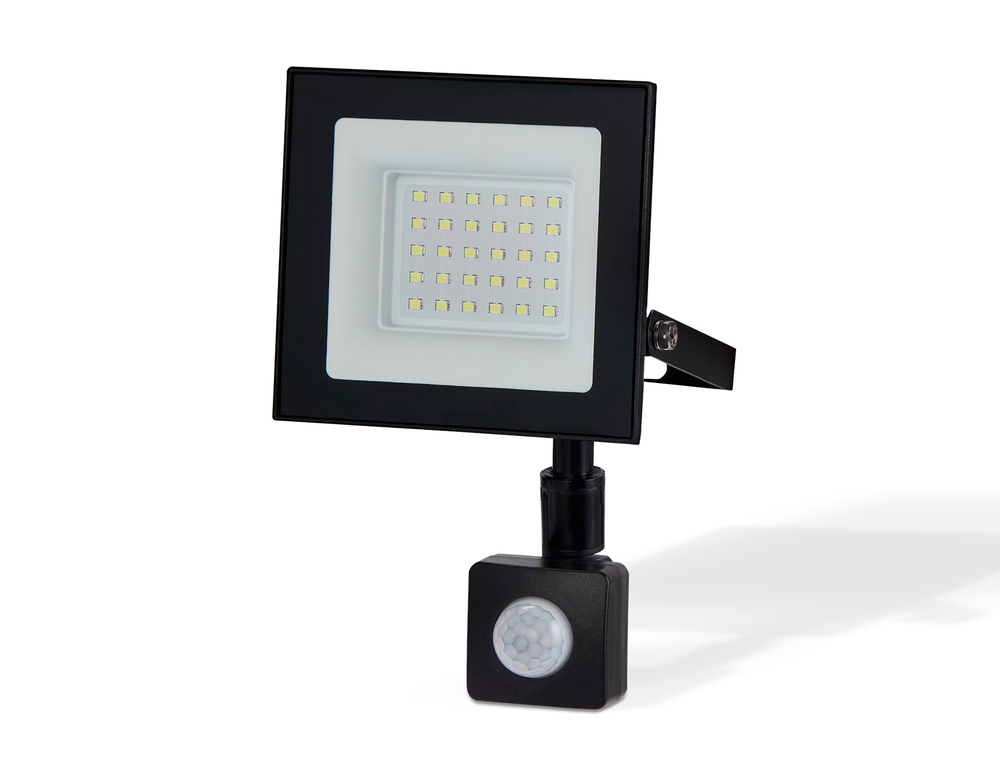 ST8113 BK черный IP65 LED 6500K 30W 134*116*26