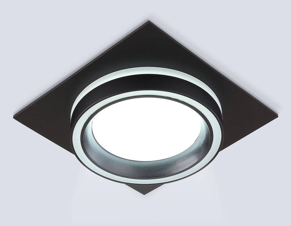 TU5230 BK черный IP20 GX70 D150*150*52