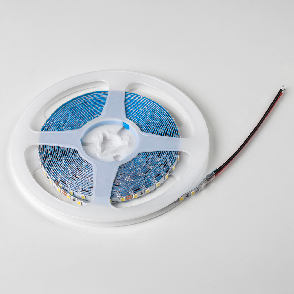 420544-01 Лента LIGHTSTAR LED 24V 5W 5m/roll 4000K с клейкой лентой М3