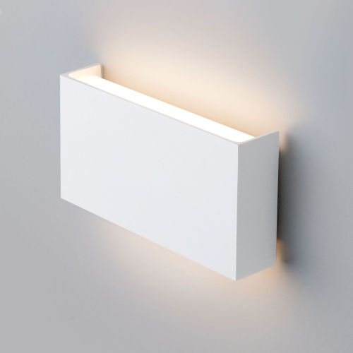Купить Пылевлагозащи<wbr>щенный светодиодный светильник Golf IP54 1705 Techno LED белый