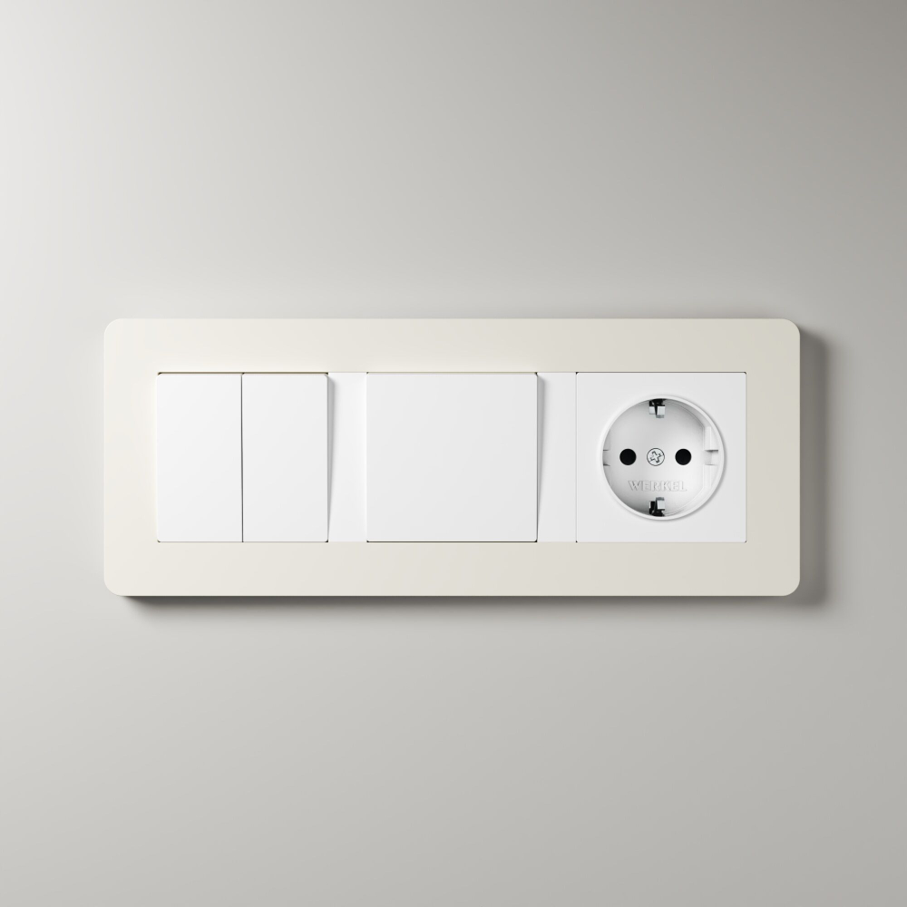 Рамка из поликарбоната на 3 поста Split айвори/белый, soft-touch W0033066