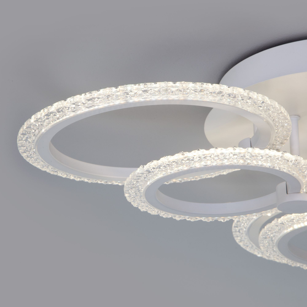 Потолочный светильник с пультом управления 90226/6 белый