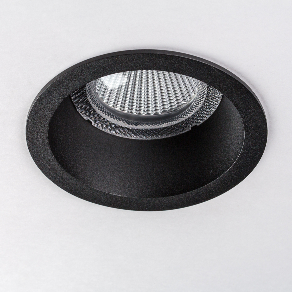385137 Светильник CICLONE CYL 18W LED 1456LM 60G ЧЕРНЫЙ 3000K IP65