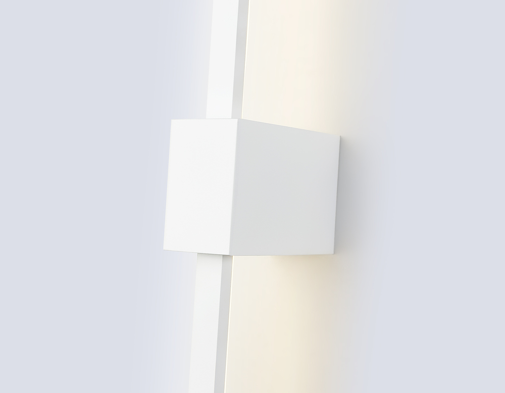 FL75811 WH белый 8W 2700К 600*40*90